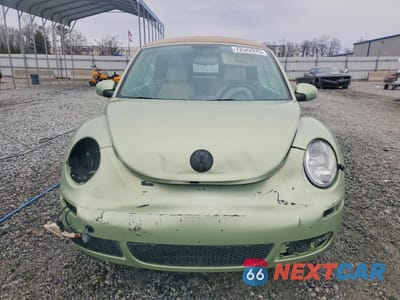 Piąte zdjęcie samochodu w środku: 2008 VOLKSWAGEN NEW BEETLE CONVERTIBLE S VIN:3VWPG31Y18M417262 - miniatura