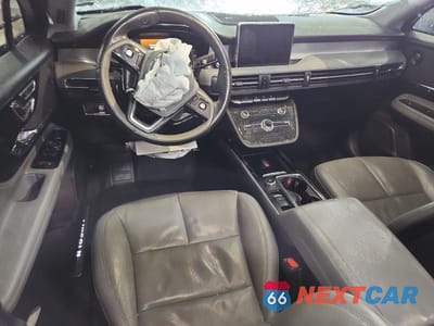 Zdjęcie 8 z 13 samochodu: 2020 LINCOLN CORSAIR RESERVE VIN:5LMCJ2D99LUL23029 - miniatura