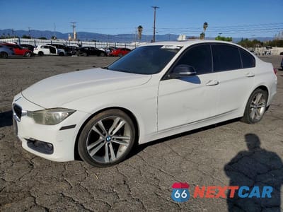 2012 BMW 328 I SULEV WBA3C1C54CF433921 - główne zdjęcie licytacji z USA - miniatura