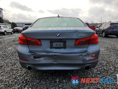 Zdjęcie 6 z 12 samochodu: 2019 BMW 5 SERIES VIN:WBAJA9C58KB253908 - miniatura