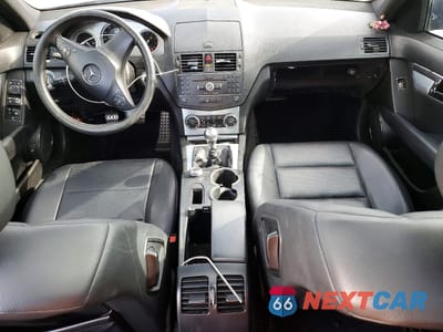 Zdjęcie 8 z 12 samochodu: 2008 MERCEDES-BENZ C 300 VIN:WDDGF54X98R017927 - miniatura