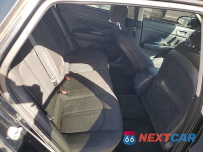 Zdjęcie 10 z 12 samochodu: 2019 KIA OPTIMA LX VIN:5XXGT4L3XKG343564 - miniatura