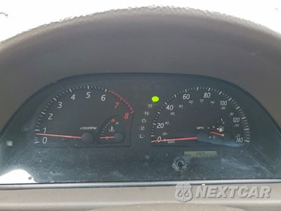 Zdjęcie 9 z 14 samochodu: 2004 TOYOTA CAMRY LE VIN:4T1BE30K84U366702 - miniatura