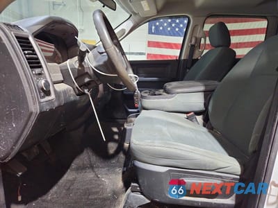 Zdjęcie 7 z 11 samochodu: 2017 RAM 2500 ST VIN:3C6UR5CJ9HG786517 - miniatura