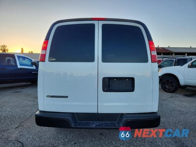 Zdjęcie 6 z 12 samochodu: 2021 CHEVROLET EXPRESS 2500 UTILITY / SERVICE VAN VIN:1GCWGBFP9M1241593 - miniatura