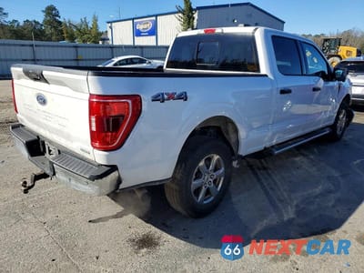 Trzecie zdjęcie samochodu z tyłu: 2023 FORD F150 SUPERCREW VIN:1FTFW1E83PKE11386 - miniatura
