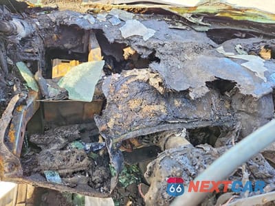 Zdjęcie 9 z 11 samochodu: 2008 BMW 528 I VIN:WBANU53548CT17592 - miniatura