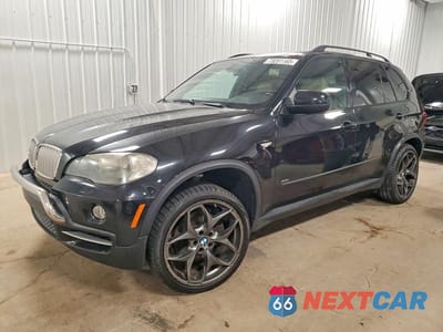 2008 BMW X5 4.8I 5UXFE83598LZ99258 - główne zdjęcie licytacji z USA - miniatura