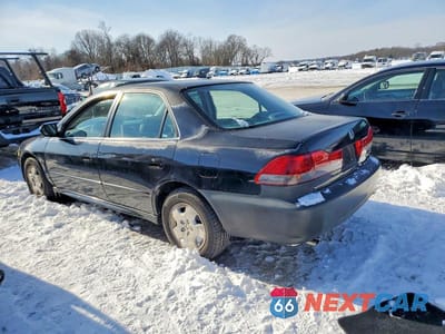Drugie zdjęcie samochodu z przodu: 2002 HONDA ACCORD EX VIN:1HGCG16562A064365 - miniatura