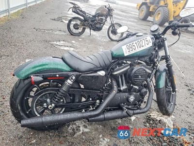 2021 HARLEY-DAVIDSON XL883 N 1HD4LE217MB409407 - główne zdjęcie licytacji z USA - miniatura
