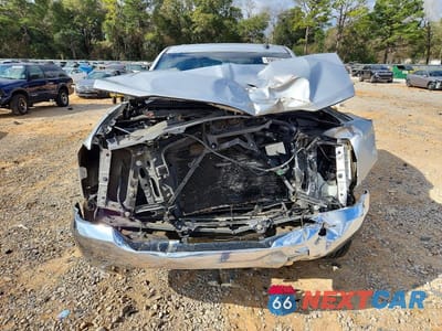 Piąte zdjęcie samochodu w środku: 2019 CHEVROLET SILVERADO LD C1500 LT VIN:2GCRCPEC9K1104231 - miniatura