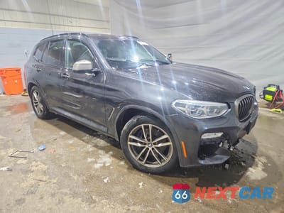 Czwarte zdjęcie samochodu z boku: 2018 BMW X3 XDRIVEM40I VIN:5UXTS3C58J0Y97598 - miniatura
