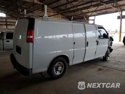 Trzecie zdjęcie samochodu z tyłu: 2023 CHEVROLET EXPRESS G2500 VIN:1GCWGAFPXP1100420 - miniatura