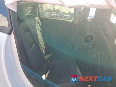 Zdjęcie 10 z 11 samochodu: 2023 TESLA MODEL Y VIN:7SAYGDEF0PF589567 - miniatura