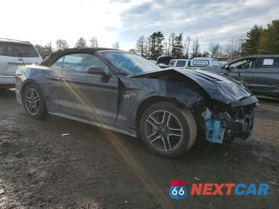 Czwarte zdjęcie samochodu z boku: 2019 FORD MUSTANG GT VIN:1FATP8FF1K5104706 - miniatura