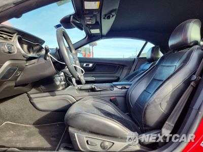 Zdjęcie 7 z 14 samochodu: 2020 FORD MUSTANG VIN:1FATP8UH6L5147475 - miniatura