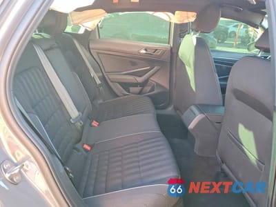 Zdjęcie 10 z 12 samochodu: 2021 VOLKSWAGEN JETTA GLI VIN:3VW6T7BU9MM005367 - miniatura