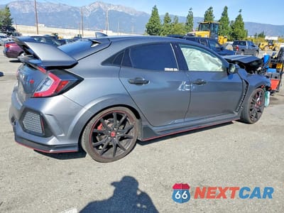 Trzecie zdjęcie samochodu z tyłu: 2019 HONDA CIVIC TYPE-R TOURING VIN:SHHFK8G73KU200542 - miniatura