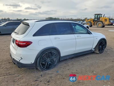 Trzecie zdjęcie samochodu z tyłu: 2019 MERCEDES-BENZ GLC 63 4MATIC AMG VIN:WDC0G8JB3KF497646 - miniatura