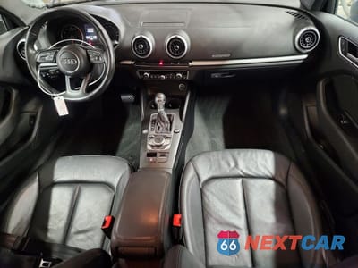 Zdjęcie 8 z 13 samochodu: 2017 AUDI A3 PREMIUM VIN:WAUB8GFF9H1042577 - miniatura