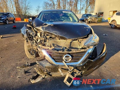 Piąte zdjęcie samochodu w środku: 2017 NISS ALTIMA VIN:1N4AL3AP6HC211485 - miniatura