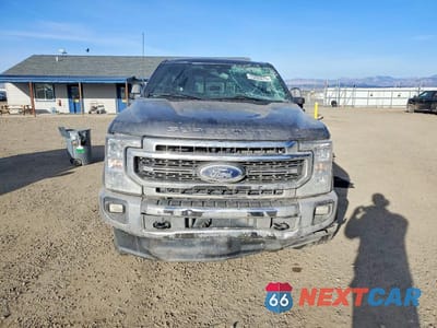 Piąte zdjęcie samochodu w środku: 2022 FORD F350 SUPER DUTY VIN:1FT8W3BT8NED35317 - miniatura
