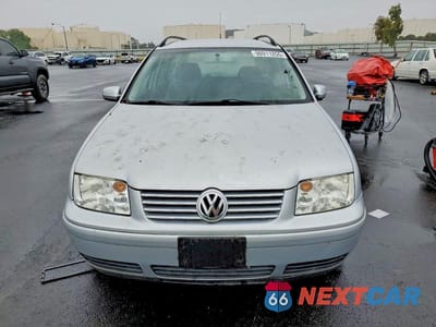 Piąte zdjęcie samochodu w środku: 2004 VOLKSWAGEN JETTA GL VIN:WVWRL61J14W085068 - miniatura