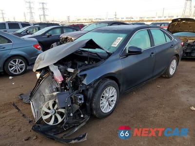 2017 TOYOTA CAMRY LE 4T1BF1FK6HU381908 - główne zdjęcie licytacji z USA - miniatura