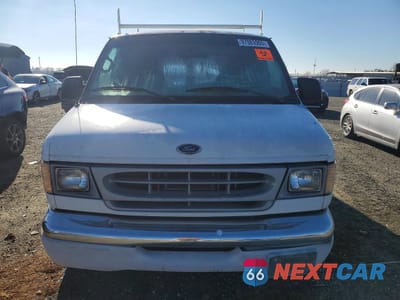 Piąte zdjęcie samochodu w środku: 2002 FORD E150 UTILITY / SERVICE VAN VIN:1FTRE14252HA55350 - miniatura