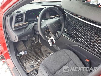 Zdjęcie 8 z 12 samochodu: 2023 TOYOTA CROWN XLE VIN:JTDAAAAF6P3009451 - miniatura