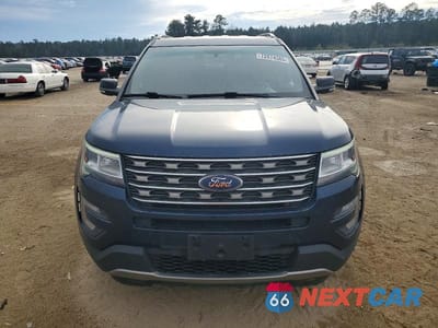 Piąte zdjęcie samochodu w środku: 2017 FORD EXPLORER XLT VIN:1FM5K7D88HGE34920 - miniatura