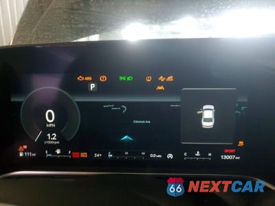 Zdjęcie 9 z 11 samochodu: 2024 GENESIS G90 VIN:KMTFC4SD0RU038022 - miniatura