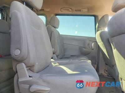 Zdjęcie 11 z 13 samochodu: 2016 NISS QUEST S VIN:JN8AE2KP5G9151602 - miniatura
