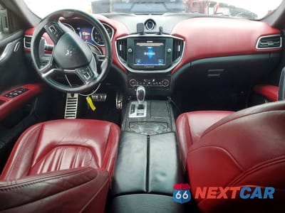 Zdjęcie 8 z 12 samochodu: 2016 MASERATI GHIBLI VIN:ZAM57XSA6G1187177 - miniatura