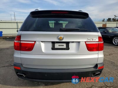 Zdjęcie 6 z 12 samochodu: 2009 BMW X5 XDRIVE48I VIN:5UXFE83599L309932 - miniatura