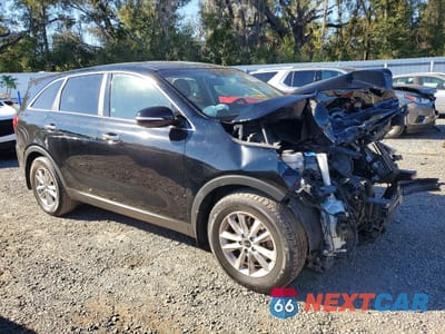 Czwarte zdjęcie samochodu z boku: 2019 KIA SORENTO L VIN:5XYPG4A35KG569496 - miniatura