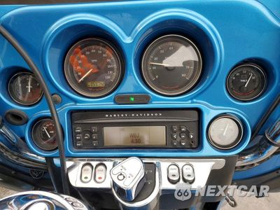 Zdjęcie 7 z 9 samochodu: 2011 HARLEY-DAVIDSON FLHTCU VIN:1HD1FC414BB643934 - miniatura
