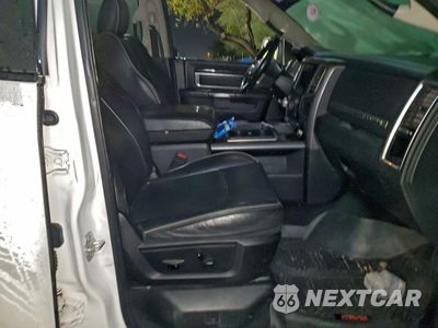 Zdjęcie 13 z 14 samochodu: 2014 RAM 1500 LONGHORN VIN:1C6RR7PT1ES104585 - miniatura