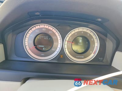 Zdjęcie 9 z 12 samochodu: 2012 VOLVO XC70 3.2 VIN:YV4952BL0C1124504 - miniatura