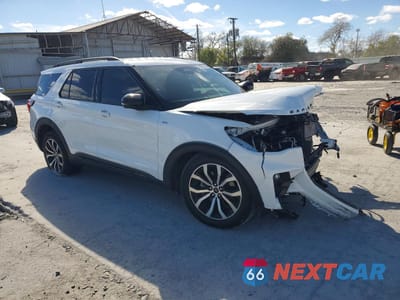 Czwarte zdjęcie samochodu z boku: 2025 FORD EXPLORER ST-LINE VIN:1FMUK7KH4SGA81209 - miniatura