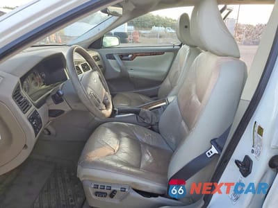 Zdjęcie 7 z 12 samochodu: 2005 VOLVO V70 VIN:YV1SW612X52513093 - miniatura