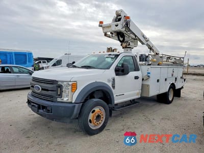 Drugie zdjęcie samochodu z przodu: 2017 FORD F550 SUPER DUTY VIN:1FDUF5GT4HEB94166 - miniatura