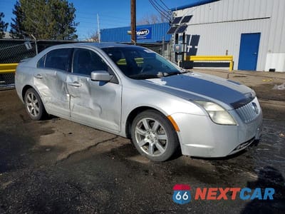 Czwarte zdjęcie samochodu z boku: 2010 MERCURY MILAN PREMIER VIN:3MEHM0JA1AR619060 - miniatura