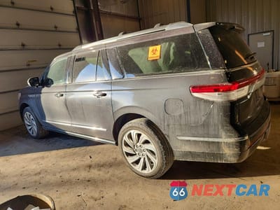 Drugie zdjęcie samochodu z przodu: 2023 LINCOLN NAVIGATOR L RESERVE VIN:5LMJJ3LG9PEL13310 - miniatura