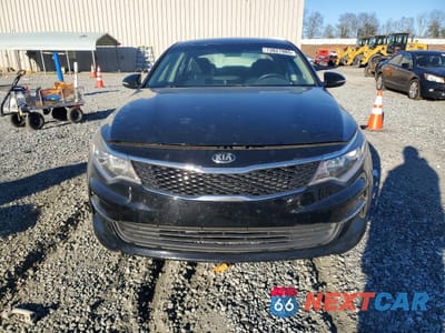 Piąte zdjęcie samochodu w środku: 2016 KIA OPTIMA LX VIN:5XXGT4L35GG045561 - miniatura