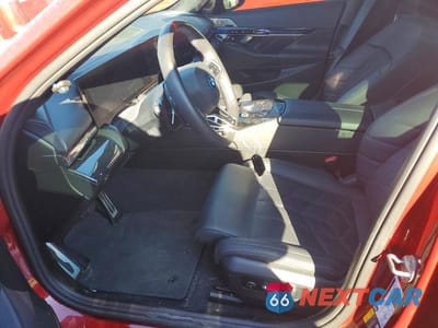 Zdjęcie 7 z 11 samochodu: 2024 BMW I5 M60 VIN:WBY43FK0XRCR27672 - miniatura