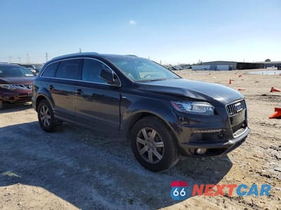 Czwarte zdjęcie samochodu z boku: 2013 AUDI Q7 VIN:WA1MMCFE6DD015640 - miniatura