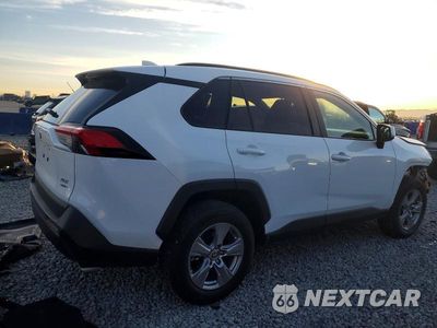 Trzecie zdjęcie samochodu z tyłu: 2025 TOYOTA RAV4 XLE VIN:2T3P1RFV9SW596288 - miniatura