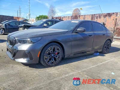 2025 BMW I5 EDRIVE 40 WBY33FK02SCT30131 - główne zdjęcie licytacji z USA - miniatura