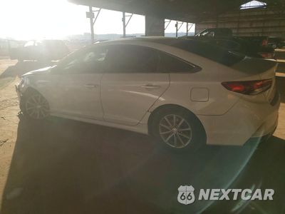 Drugie zdjęcie samochodu z przodu: 2019 HYUNDAI SONATA SE VIN:5NPE24AF8KH743649 - miniatura